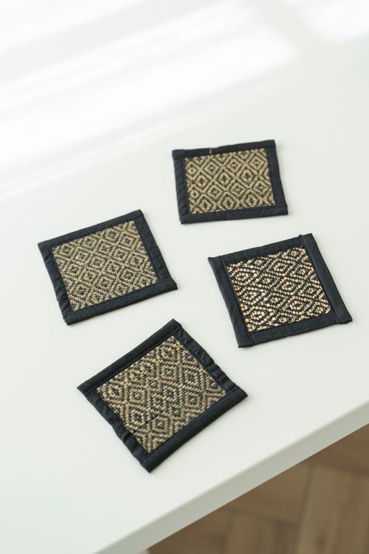 Glassunderlag 4pk 10cm - Svart