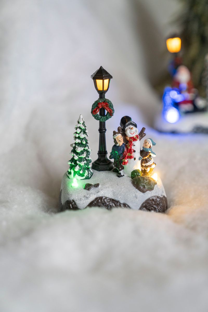 Juleby - Lyktestolpe Snømann