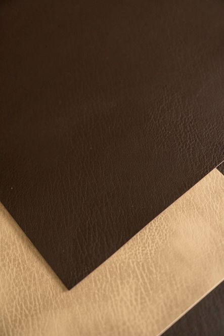 Hovedbilde Spisebrikke PU 45x30cm - Svart