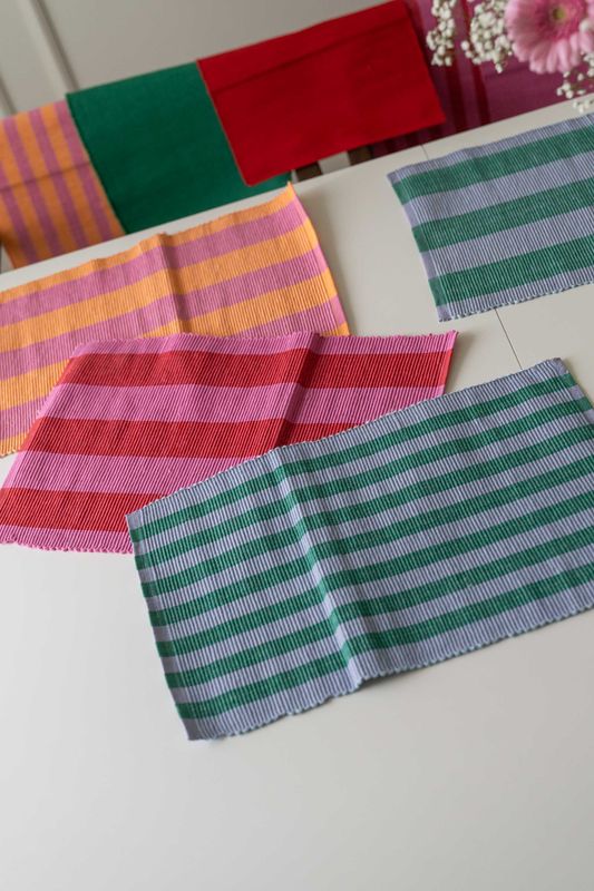 Bordbrikke i bomull – 45x30 cm – Rosa/Oransje Bred