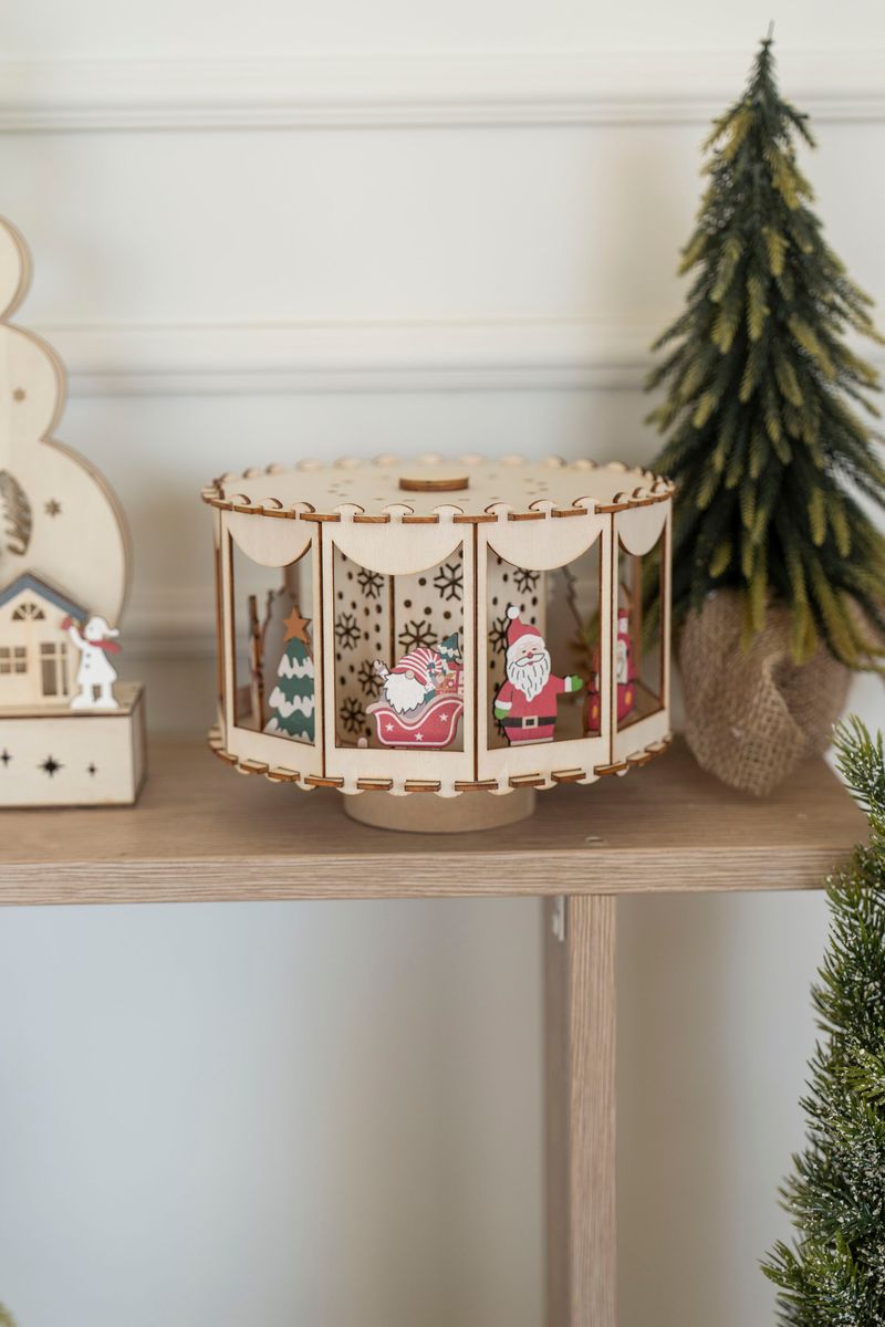 Treby - Karusell 20cm