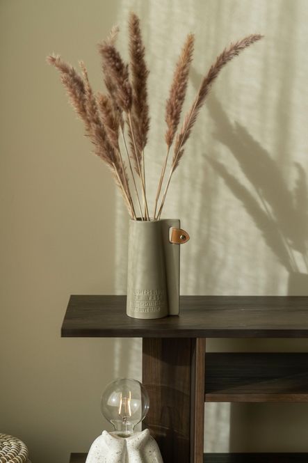 Hovedbilde Vase - Relieff - 10x8x18cm - Brun