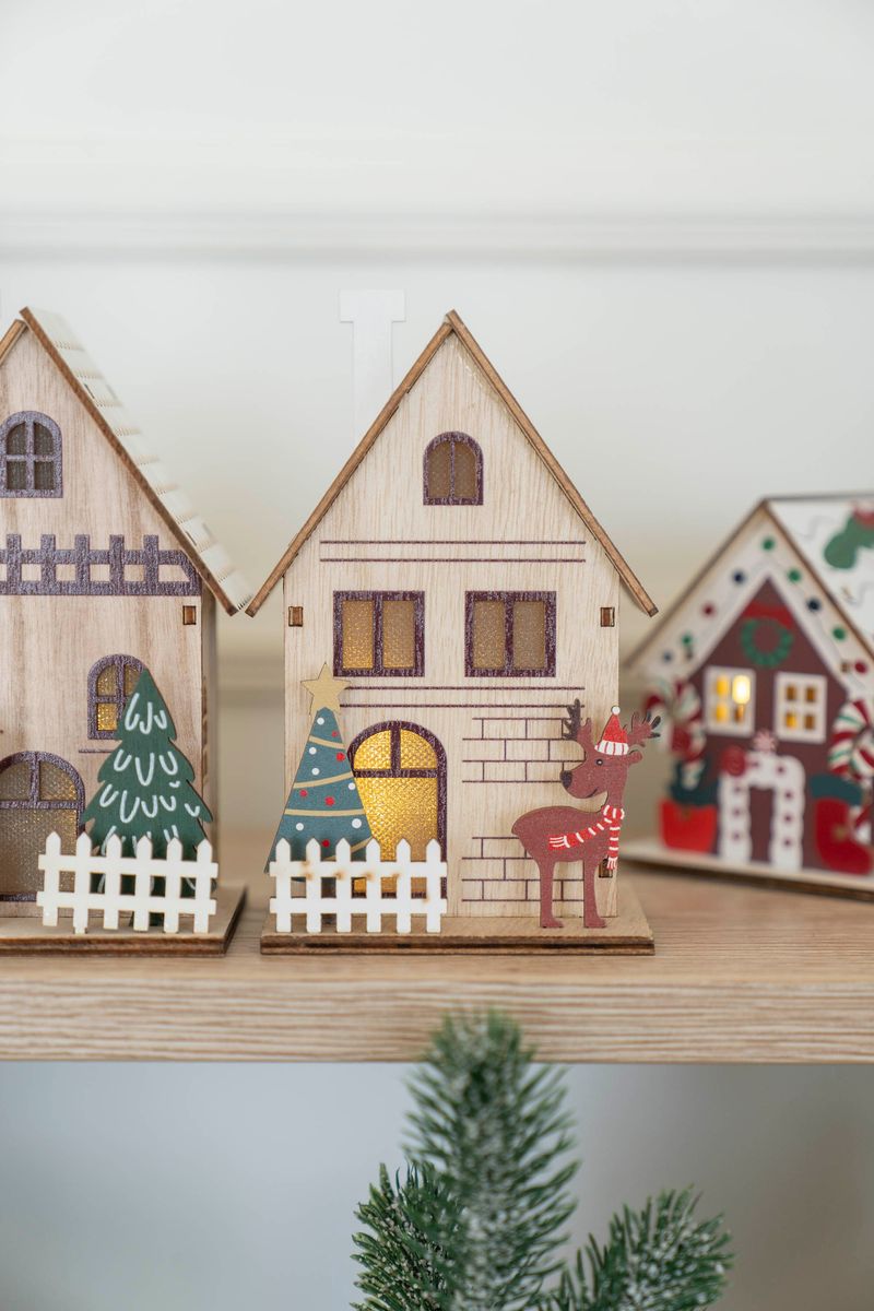 Treby - Hus 15cm m/Reinsdyr