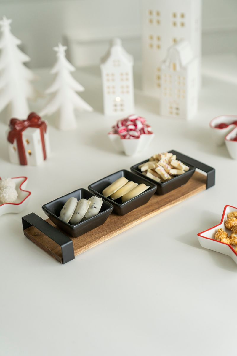 Serveringssett m/3 skåler og brett