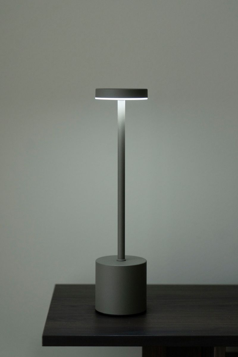 Oppladbar Bordlampe 34cm Brun