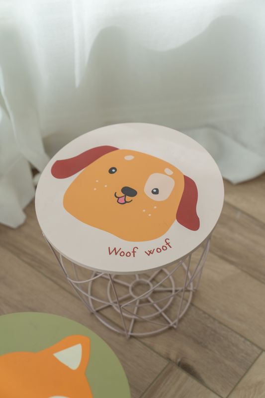 Sidebord kurv i metall – hund